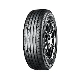 YOKOHAMA 225/55R18 98V BluEarth-XT AE61 4X4/SUV